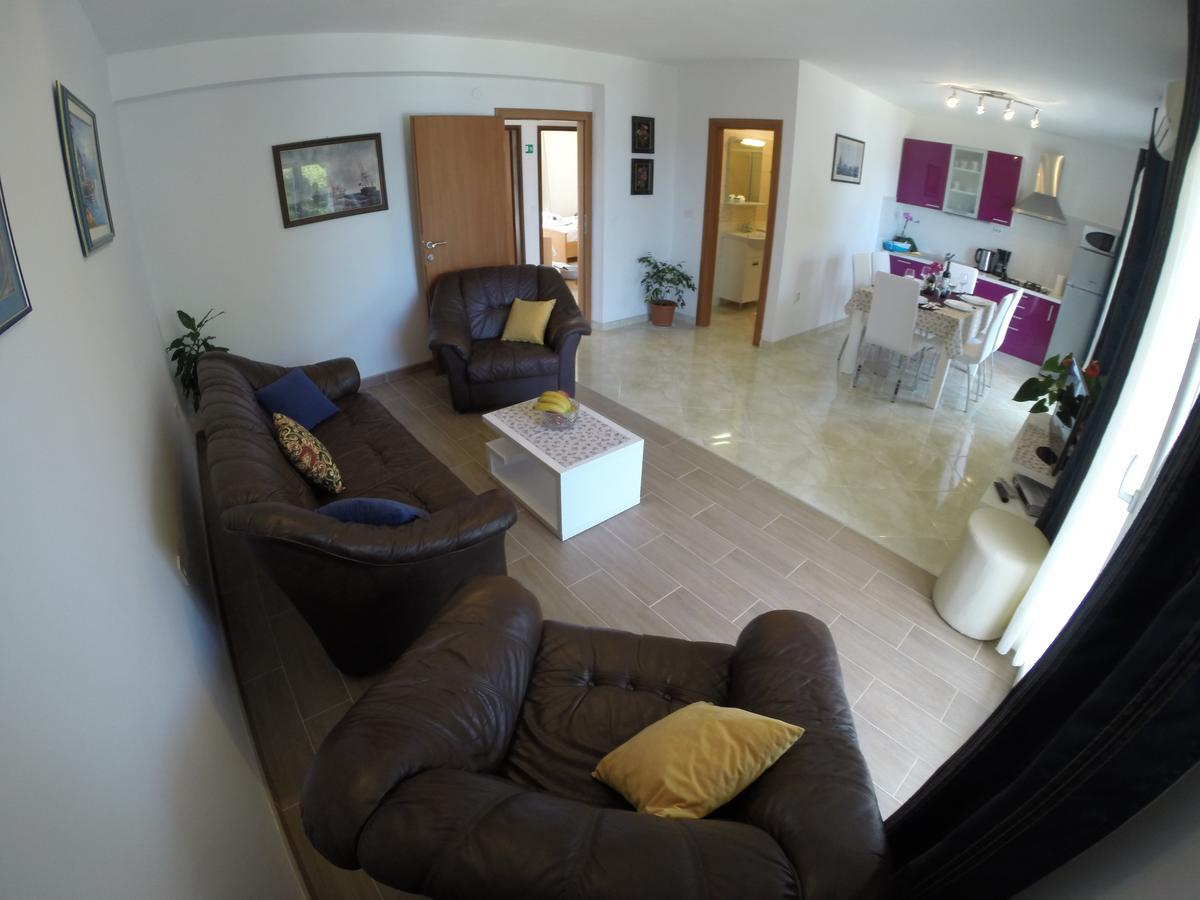 Apartment A. Zizic Слатине Экстерьер фото